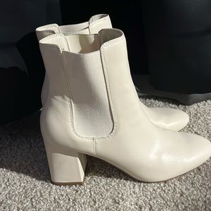 Brand New. Size 8.5. Ankle boots. Off white color